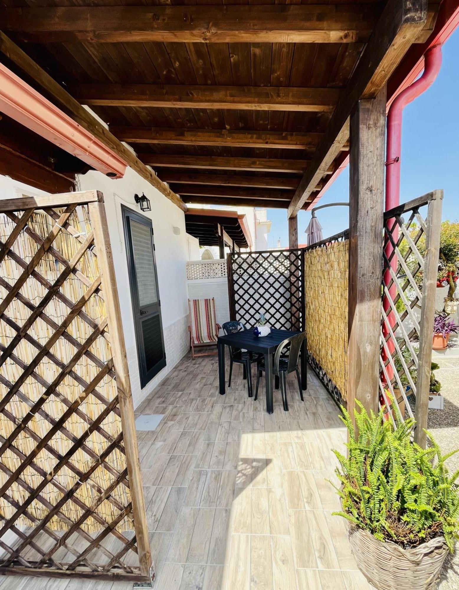 B&B Vento Del Mare San Pietro in Bevagna Exterior photo