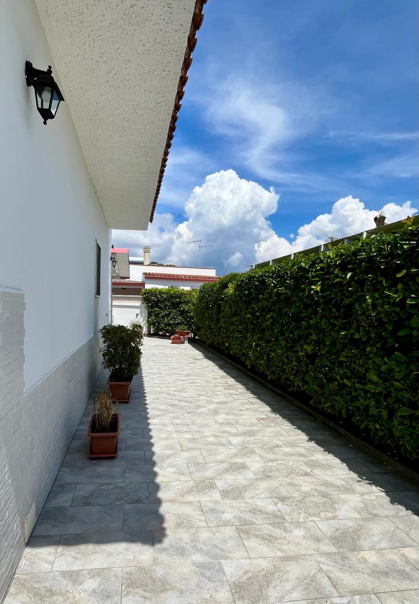 B&B Vento Del Mare San Pietro in Bevagna Exterior photo